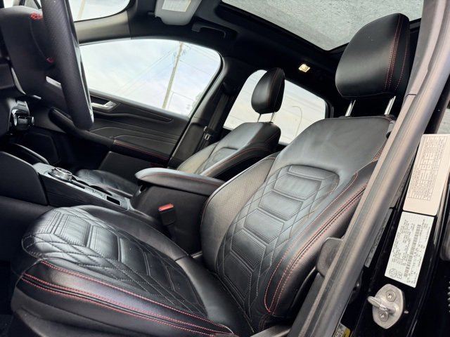 Certified 2023 Ford Escape ST-Line Elite w/ Premium Technology Package image 14