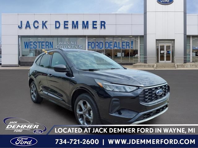 Certified 2024 Ford Escape ST-Line w/ Tech Pack #1 AWD/4WD image 1
