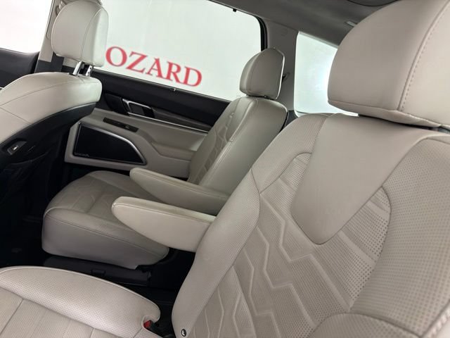 Used 2020 Kia Telluride SX w/ SX Prestige Package AWD/4WD image 13