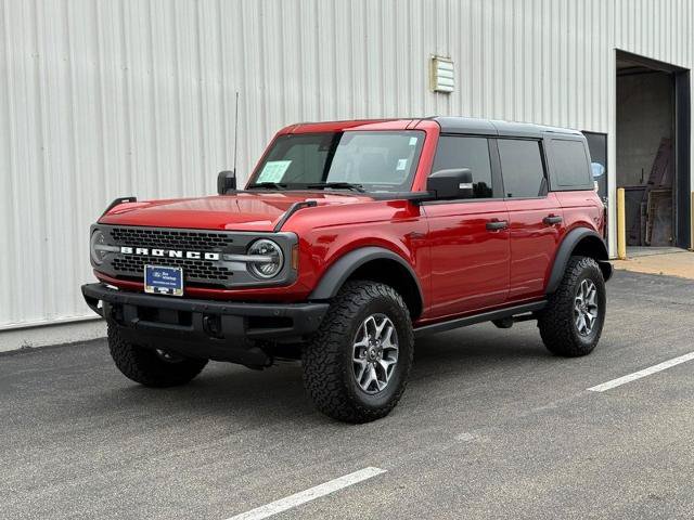 Certified 2024 Ford Bronco Badlands AWD/4WD image 2