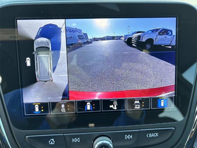 Used 2023 Chevrolet Equinox RS w/ RS Leather Package image 35