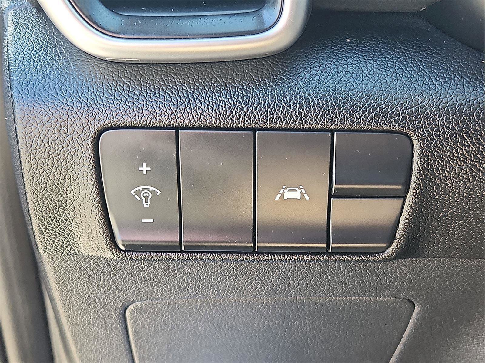 Used 2021 Kia Sportage LX image 25