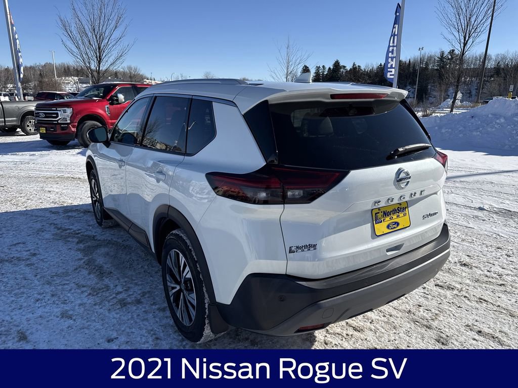 Used 2021 Nissan Rogue SV image 5