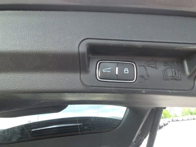 Certified 2023 Ford Explorer XLT AWD/4WD image 14