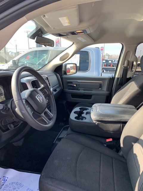 Used 2020 RAM 1500 Classic Warlock image 9
