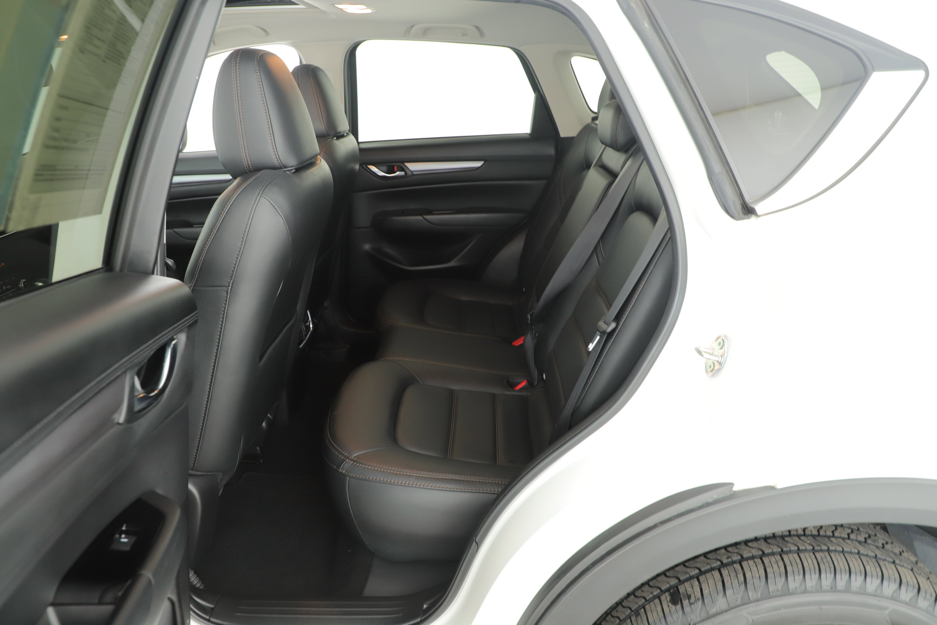 Used 2021 MAZDA CX-5 Touring w/ Touring Preferred SV Package image 9