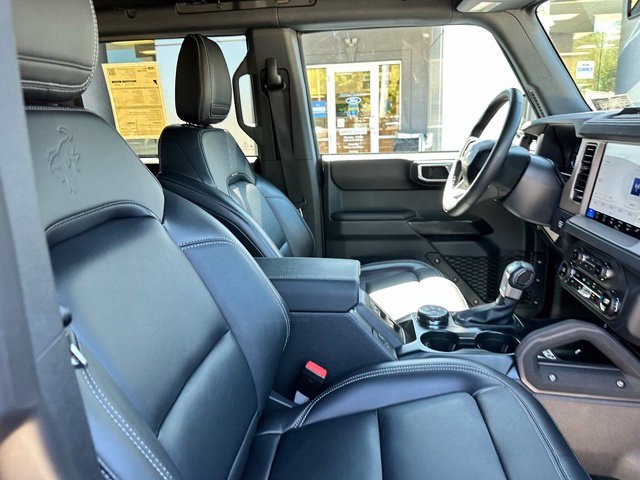 Certified 2025 Ford Bronco Outer Banks w/ Sasquatch Package AWD/4WD image 41