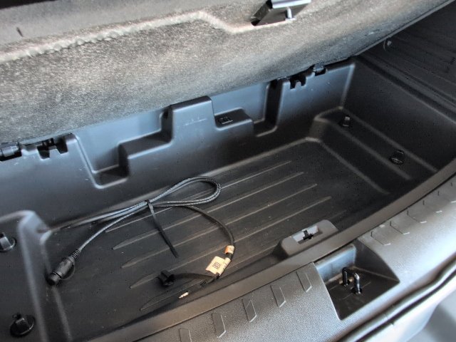 Used 2023 Chevrolet Traverse LT AWD/4WD image 37