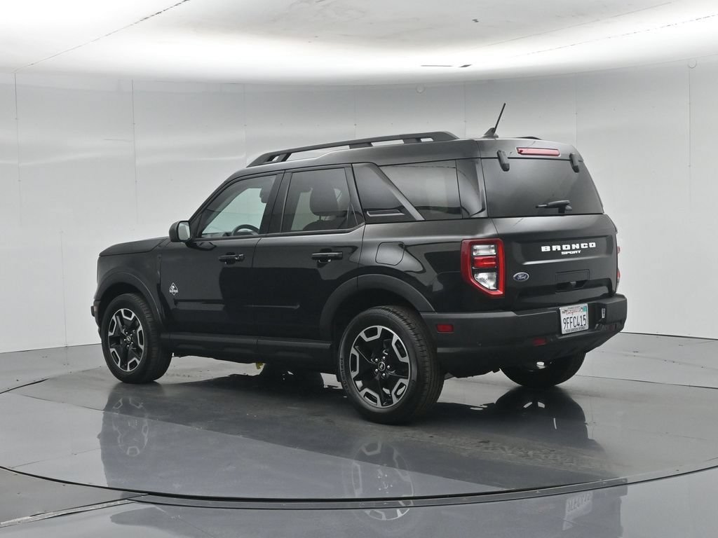 Certified 2023 Ford Bronco Sport Outer Banks AWD/4WD image 7