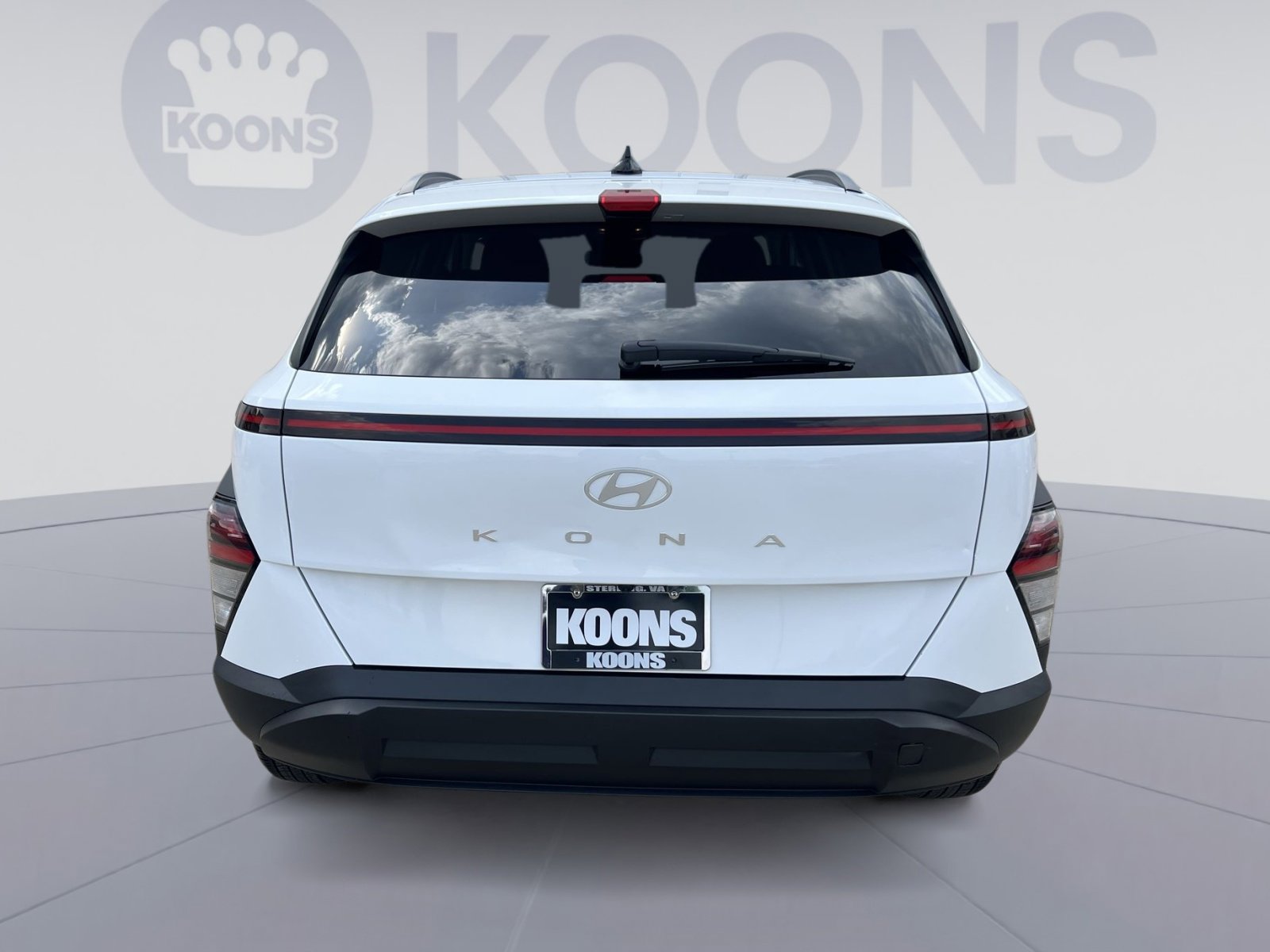 Used 2025 Hyundai Kona SEL FWD image 15
