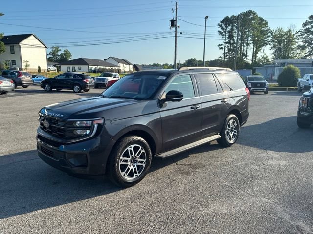 Certified 2025 Ford Expedition Active AWD/4WD image 43