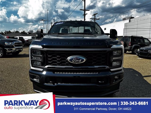 Certified 2023 Ford F250 XL w/ STX Appearance Package AWD/4WD image 2