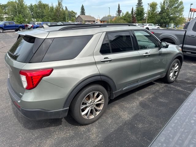 Certified 2020 Ford Explorer XLT w/ Equipment Group 202A AWD/4WD image 12