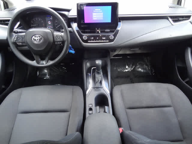 Used 2025 Toyota Corolla LE FWD image 12