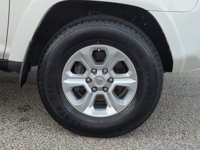 Used 2019 Toyota 4Runner SR5 Premium image 11