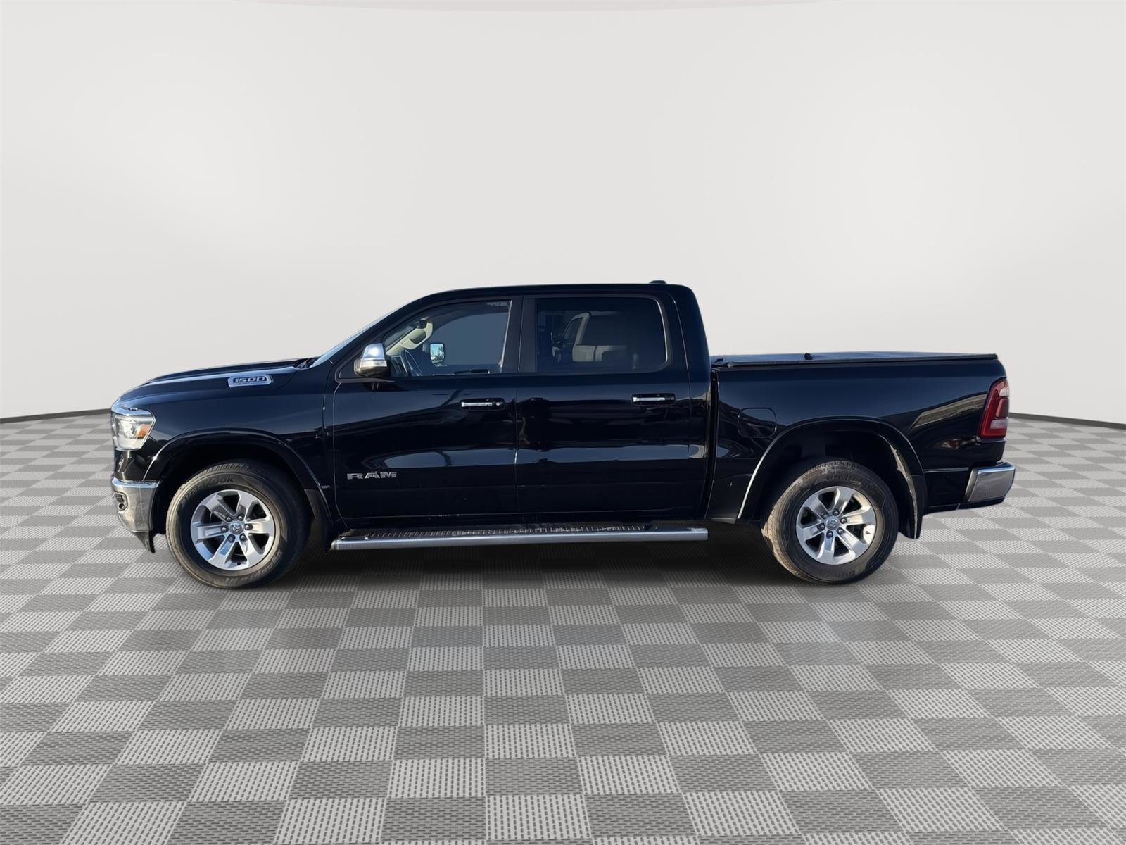 Used 2022 RAM 1500 Laramie image 2