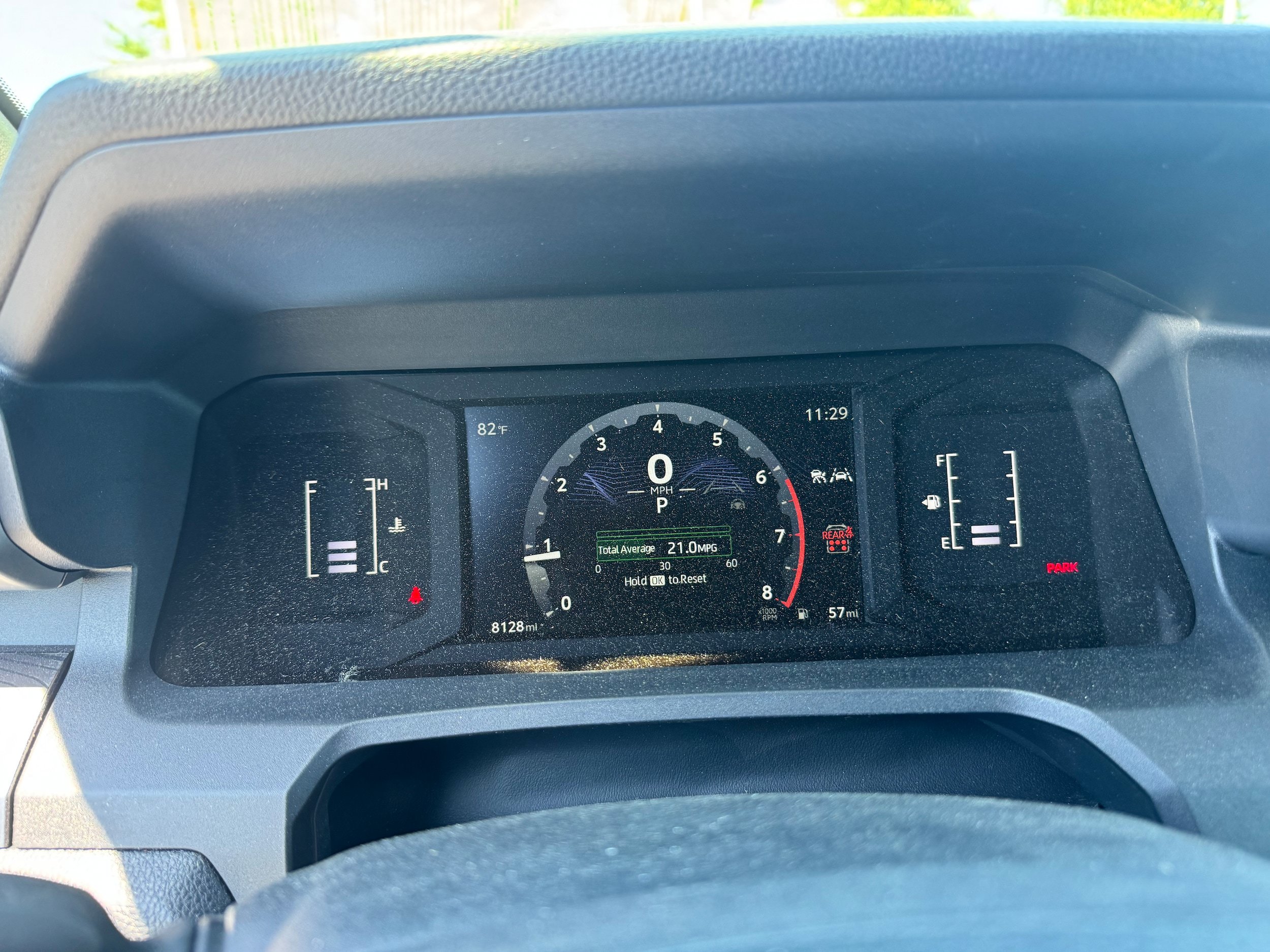 Used 2025 Toyota 4Runner SR5 AWD/4WD image 17