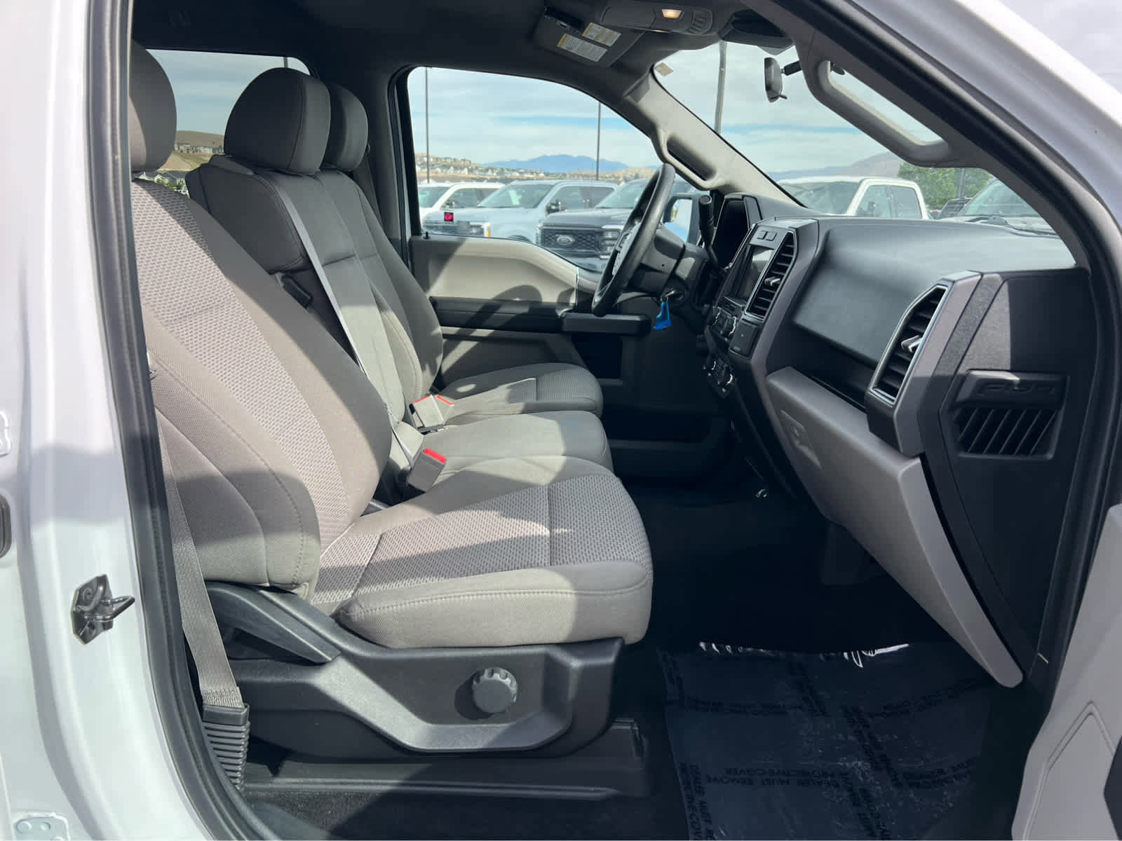 Certified 2019 Ford F150 XLT w/ Trailer Tow Package AWD/4WD image 16