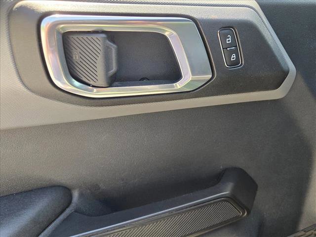 Certified 2024 Ford Bronco Black Diamond image 10