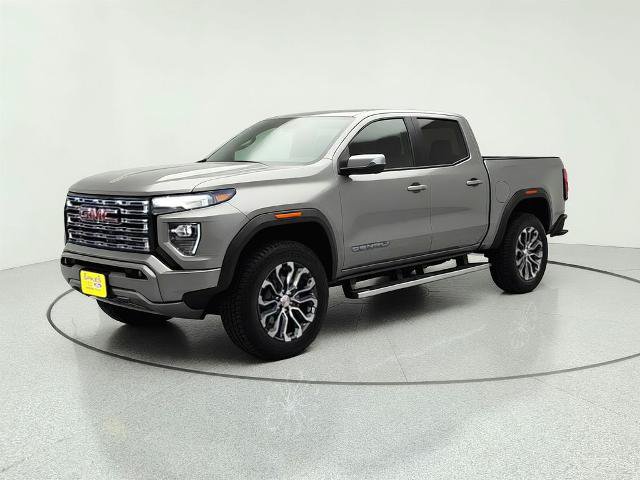 Used 2026 GMC Canyon Denali AWD/4WD image 3