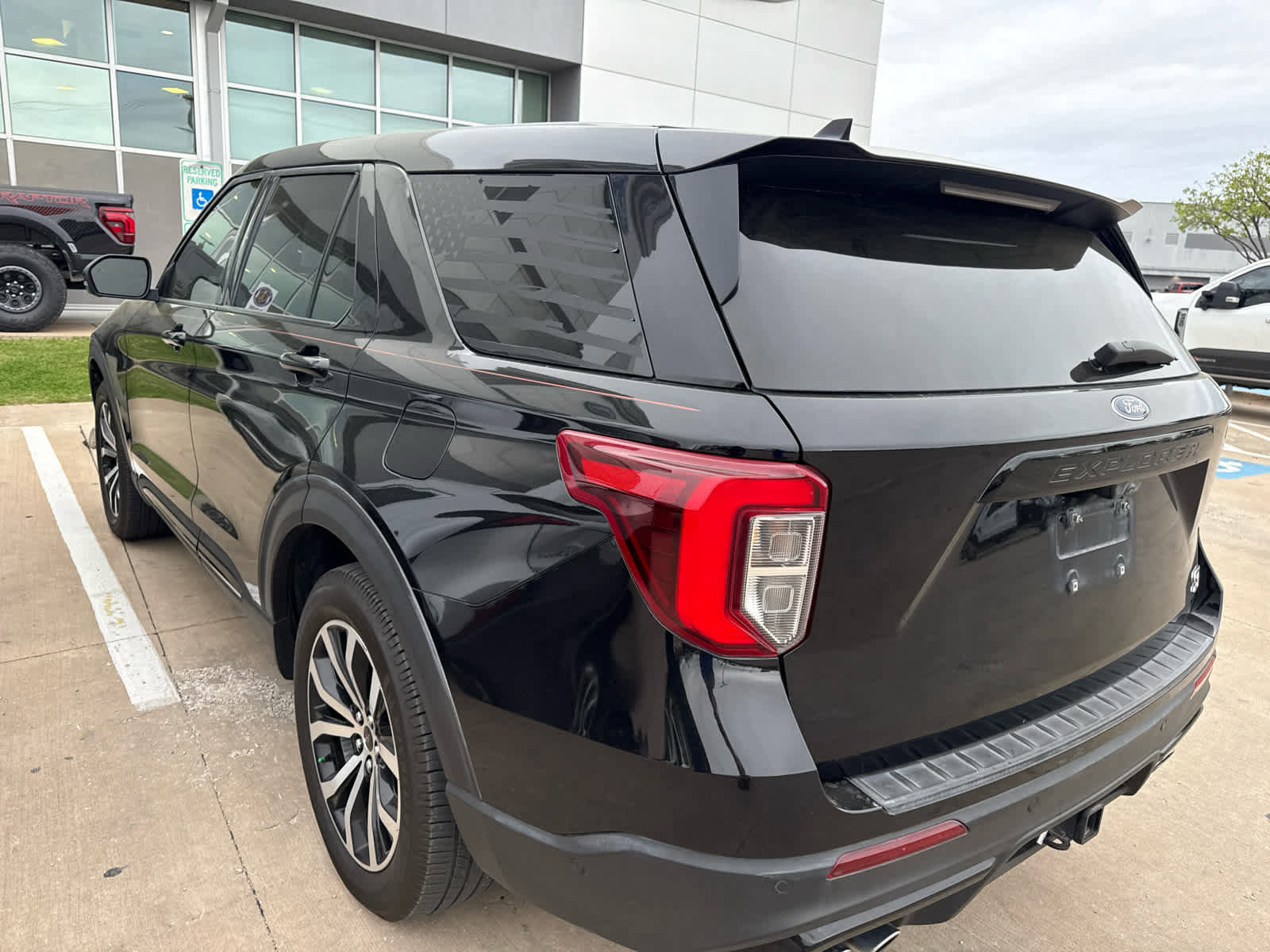 Certified 2021 Ford Explorer ST w/ Equipment Group 401A image 4