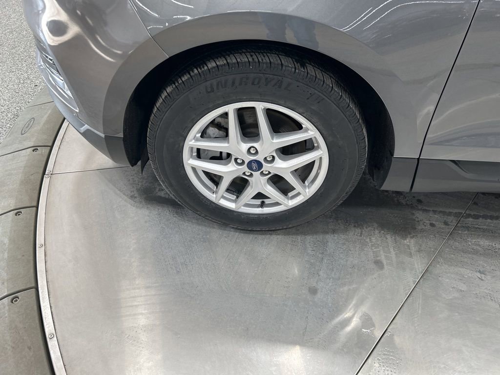 Certified 2022 Ford Edge SEL w/ Convenience Package image 33