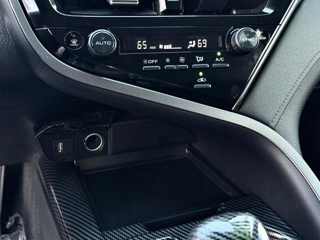 Used 2022 Toyota Camry SE w/ Convenience Package FWD image 25