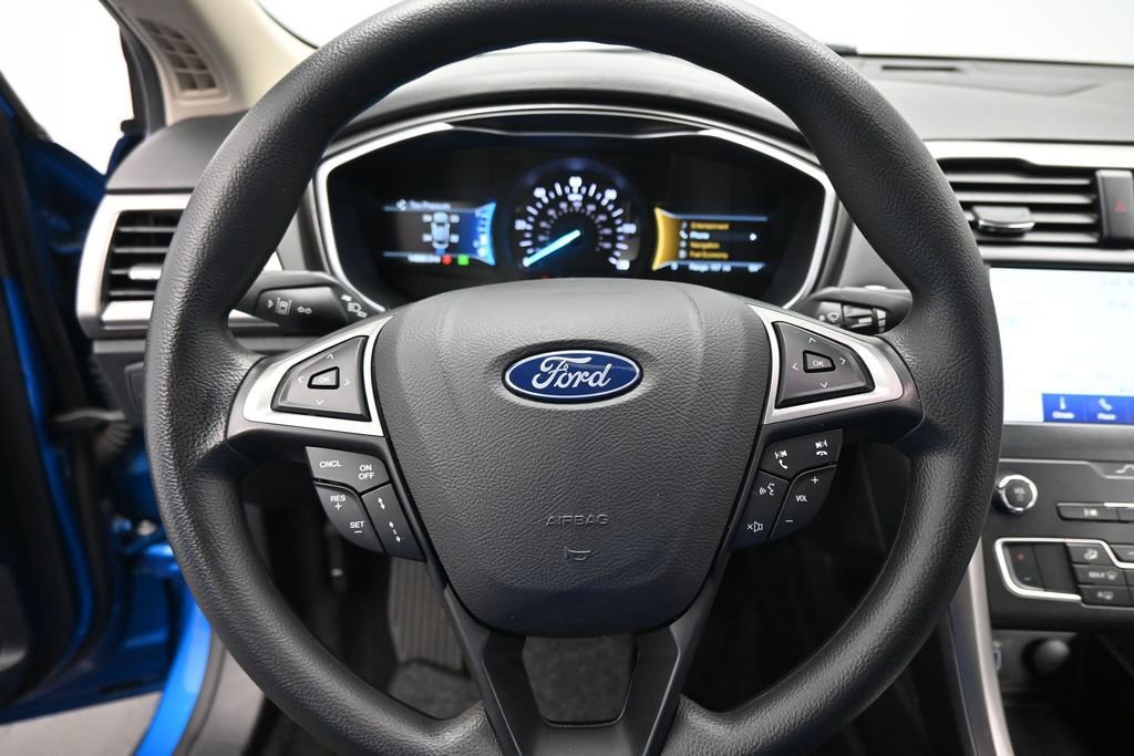 Certified 2019 Ford Fusion SE FWD image 13
