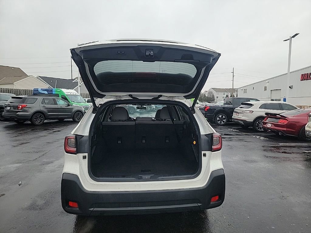 Used 2023 Subaru Outback Premium image 26