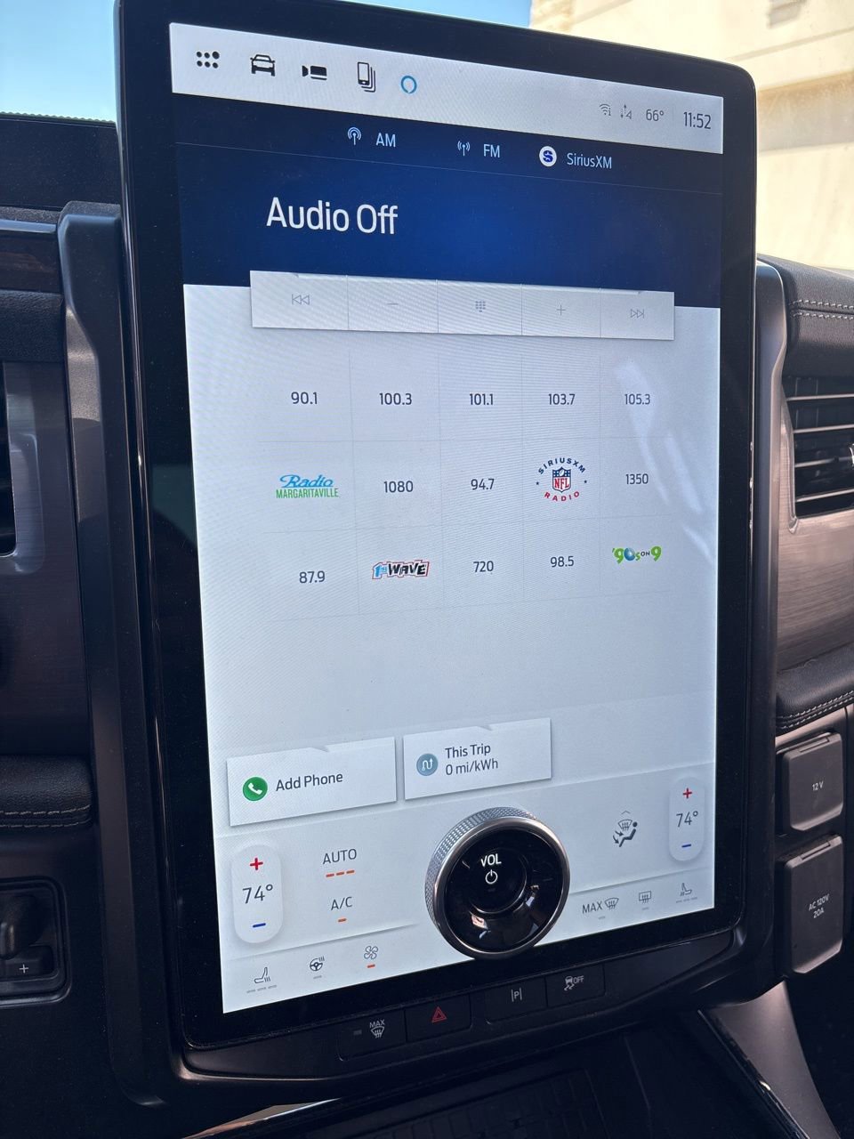 Certified 2024 Ford F150 Lightning Flash w/ Max Trailer Tow Package image 14