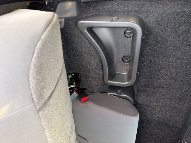 Used 2022 Nissan Frontier SV image 15