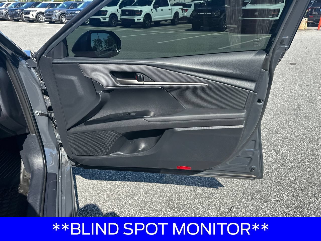 Used 2025 Toyota Camry SE w/ Multimedia Upgrade Package FWD image 16