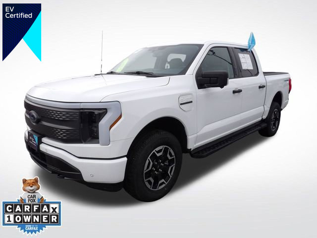 Certified 2023 Ford F150 Lightning XLT image 1