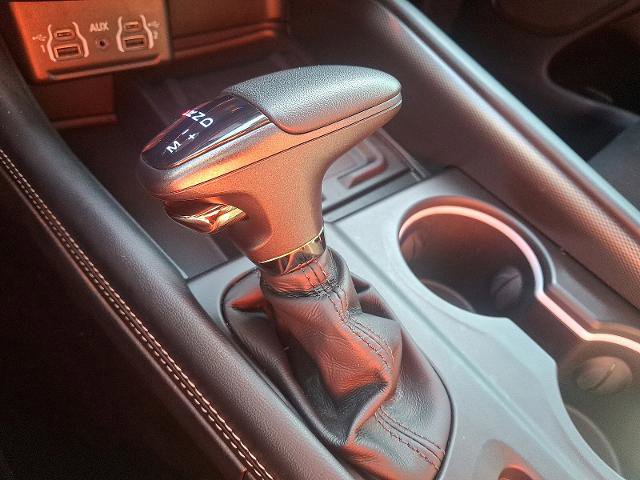 Used 2022 Dodge Durango SRT w/ Technology Group image 15