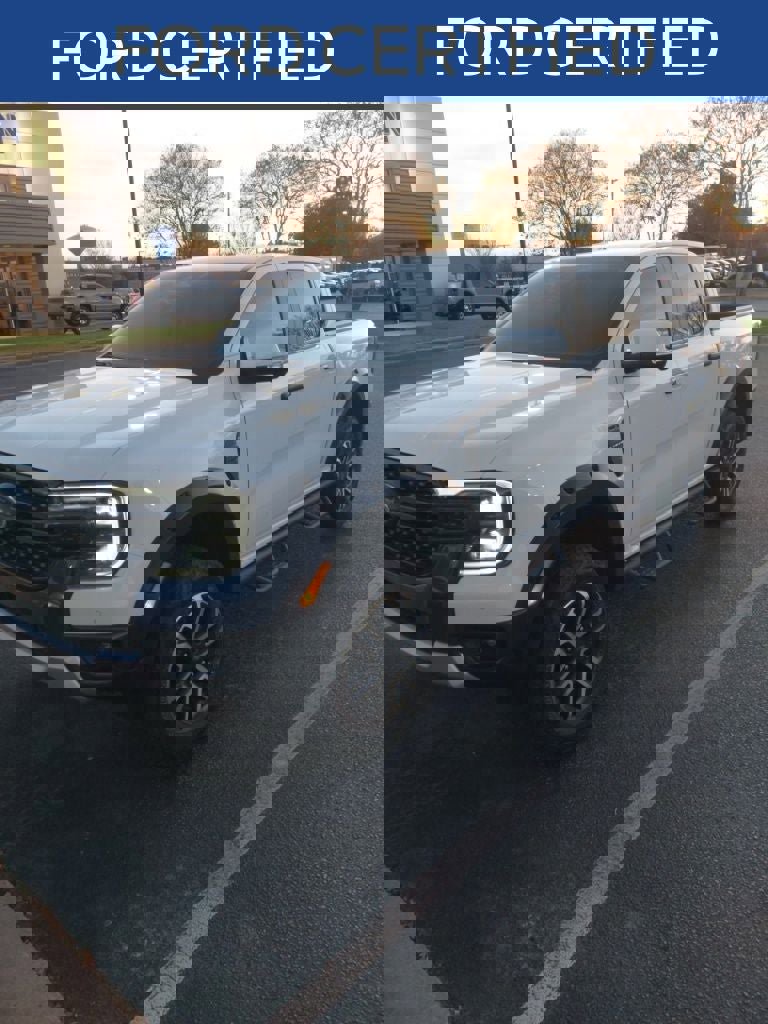 Certified 2024 Ford Ranger Lariat w/ FX4 Off-Road Package image 3