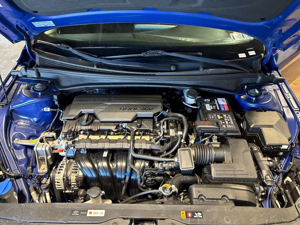 Used 2023 Hyundai Elantra SEL FWD image 15