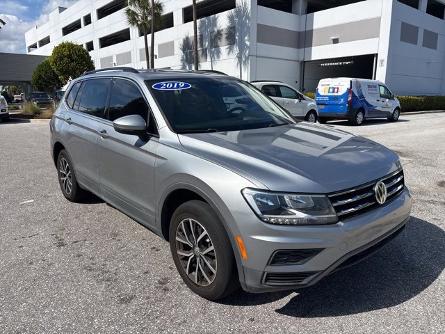 Used 2019 Volkswagen Tiguan SE