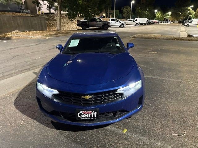 Used 2020 Chevrolet Camaro LT RWD image 5