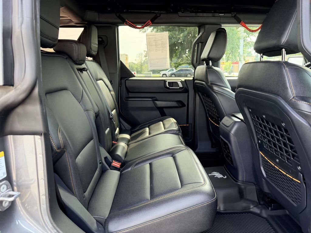 Certified 2024 Ford Bronco Badlands AWD/4WD image 10