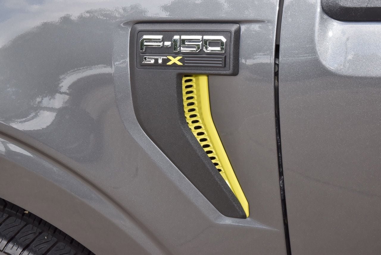 Certified 2025 Ford F150 STX w/ Equipment Group 200A RWD image 37