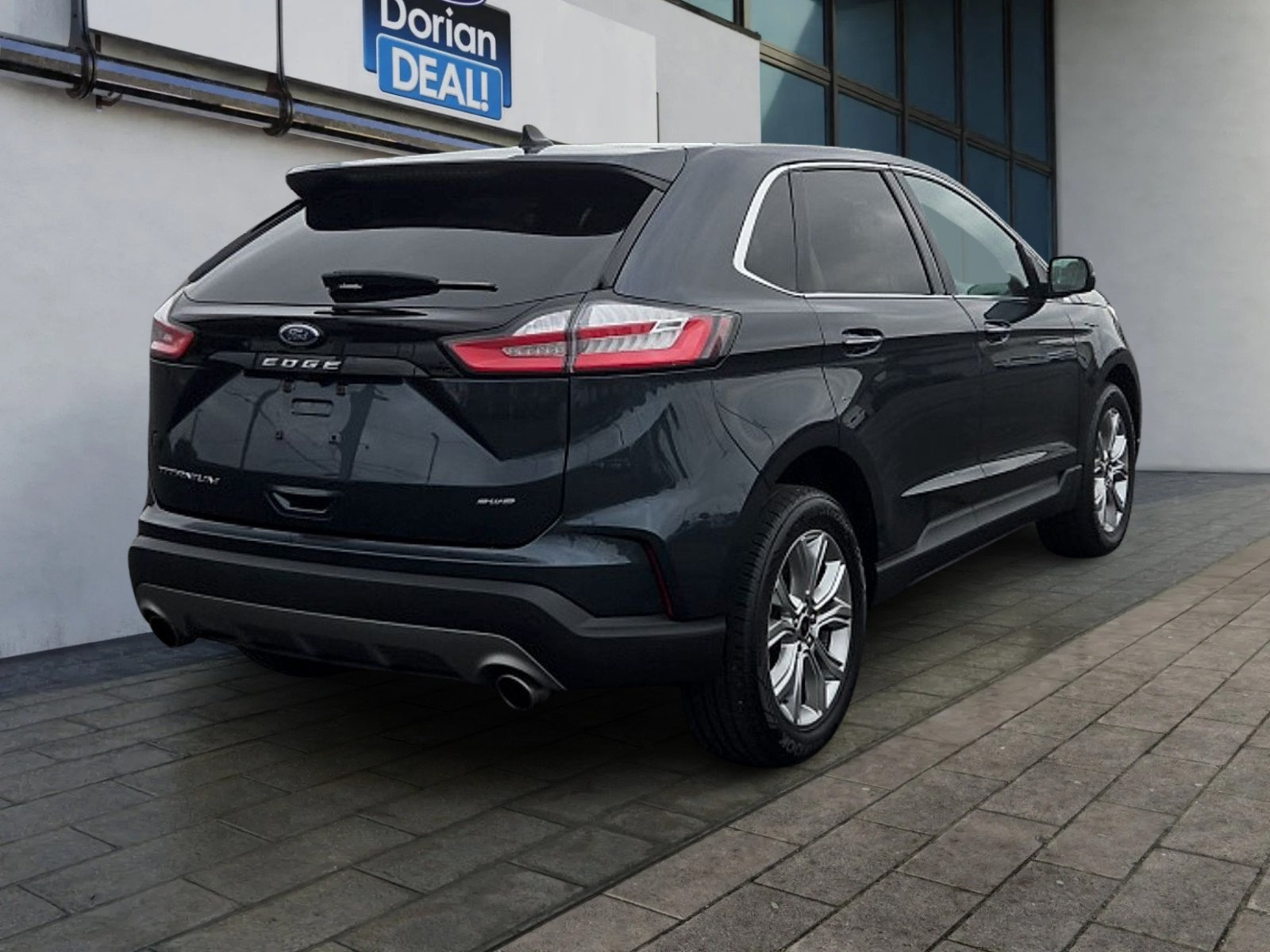 Certified 2024 Ford Edge Titanium w/ Equipment Group 301A AWD/4WD image 3
