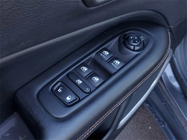 Used 2018 Jeep Compass Latitude image 9