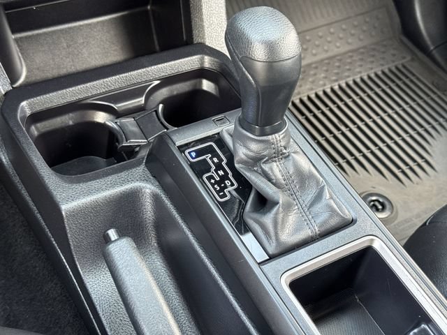Used 2023 Toyota Tacoma SR AWD/4WD image 19
