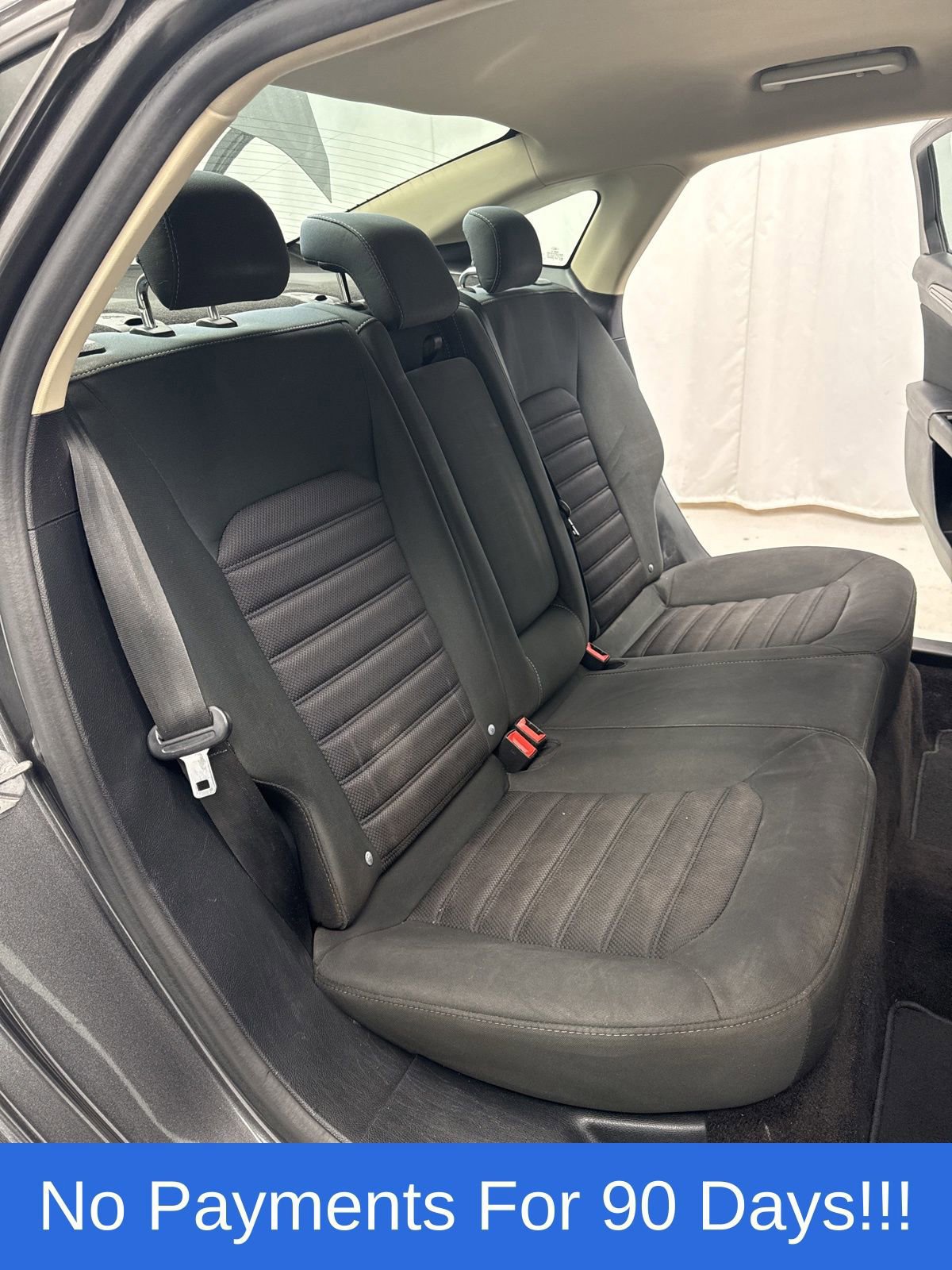 Certified 2017 Ford Fusion SE w/ Fusion SE Technology Package image 30