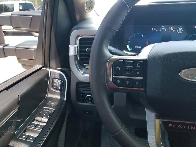 Certified 2025 Ford F250 Platinum w/ Platinum Plus Package AWD/4WD image 25