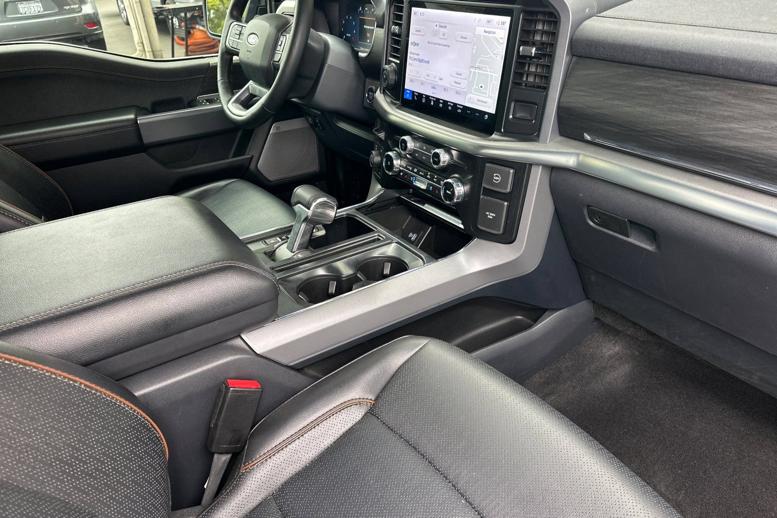 Certified 2024 Ford F150 Lariat w/ FX4 Off-Road Package AWD/4WD image 14