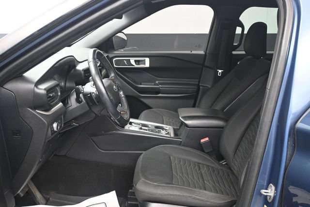 Certified 2020 Ford Explorer XLT AWD/4WD image 6