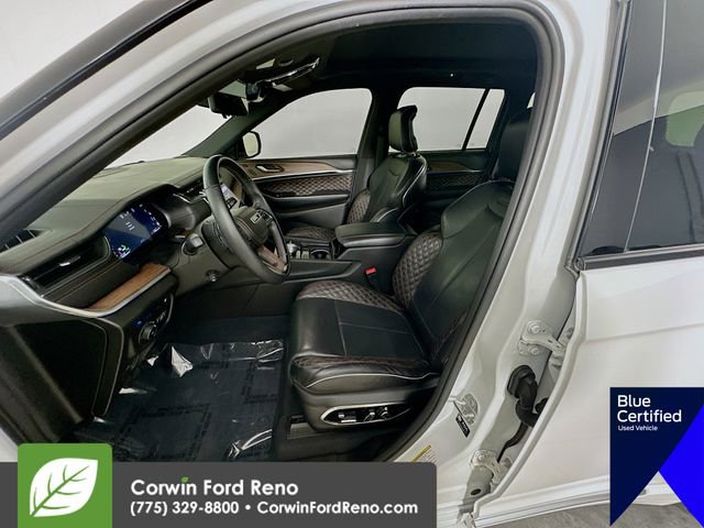 Used 2022 Jeep Grand Cherokee Summit w/ Advanced Protech Group IV AWD/4WD image 24
