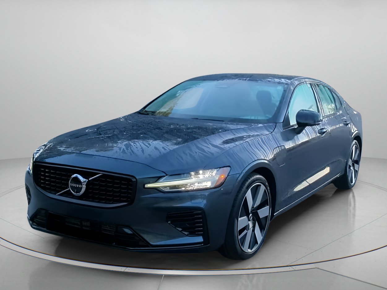 Used 2024 Volvo S60 T8 Ultimate AWD/4WD image 11