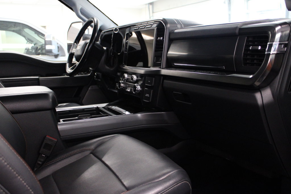 Certified 2024 Ford F350 Lariat w/ Chrome Package AWD/4WD image 45